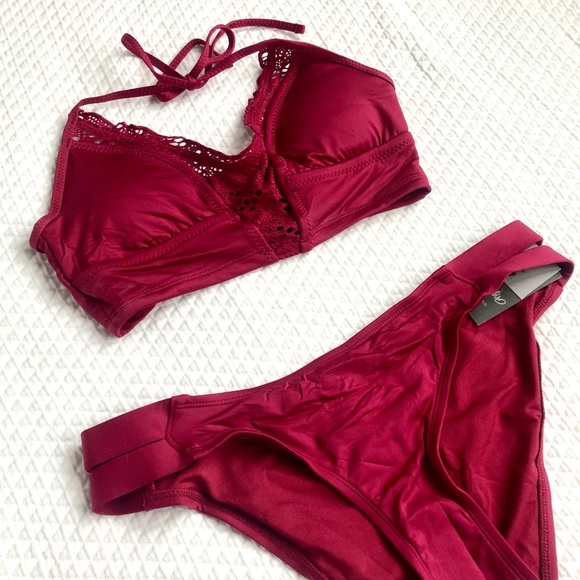 Wine Red Target Bikini - Picture 2 of 2